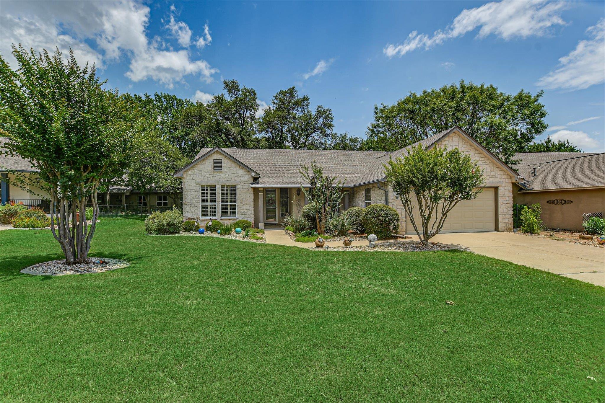 106  Nighthawk Way, Georgetown, TX 78633 — photo 1