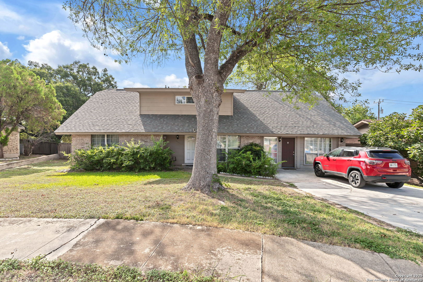 3500 Lakefield, San Antonio, TX 78230 — photo 1