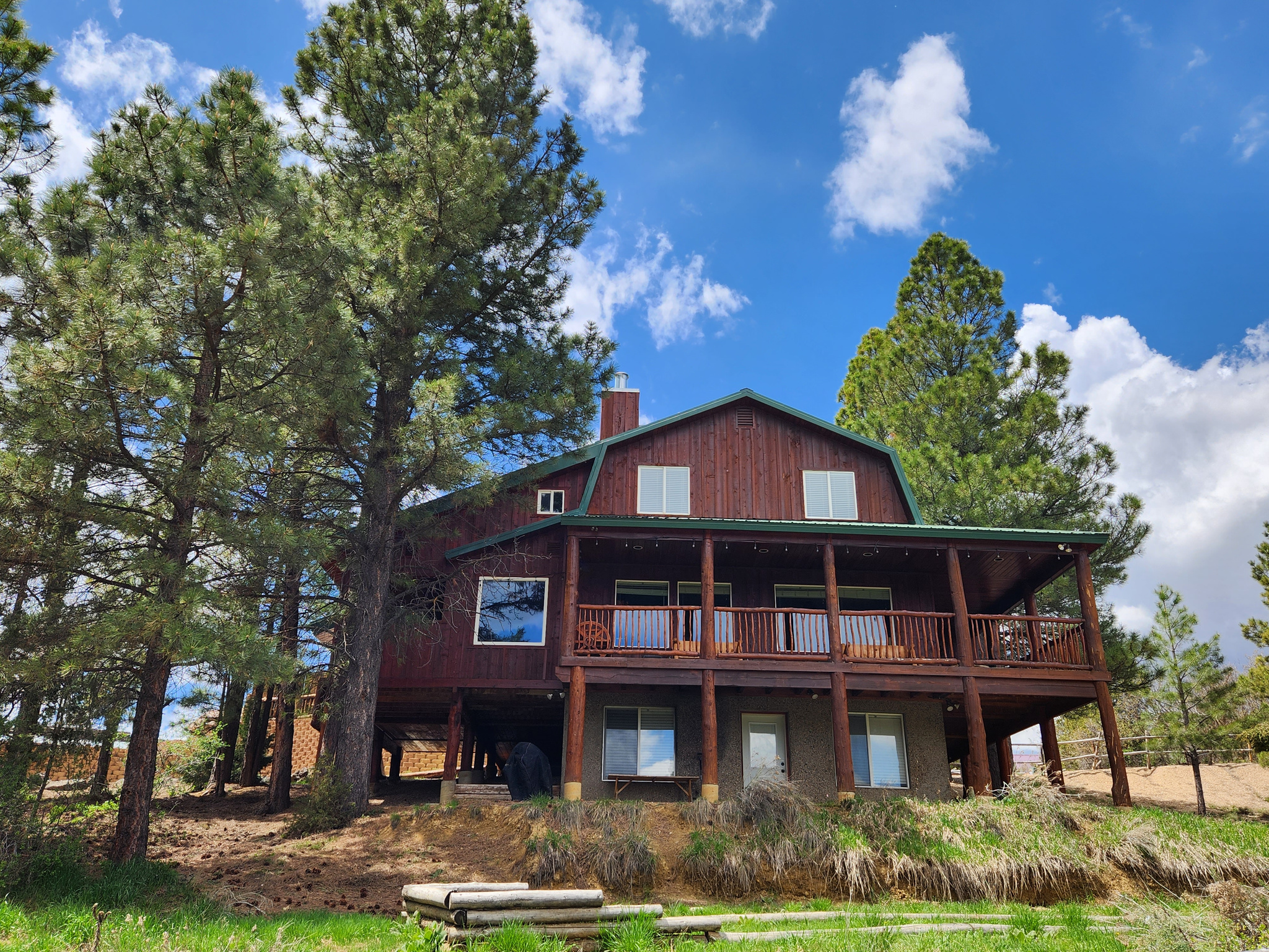 1505 W ELK DR, Kanab, UT 84741 — photo 1