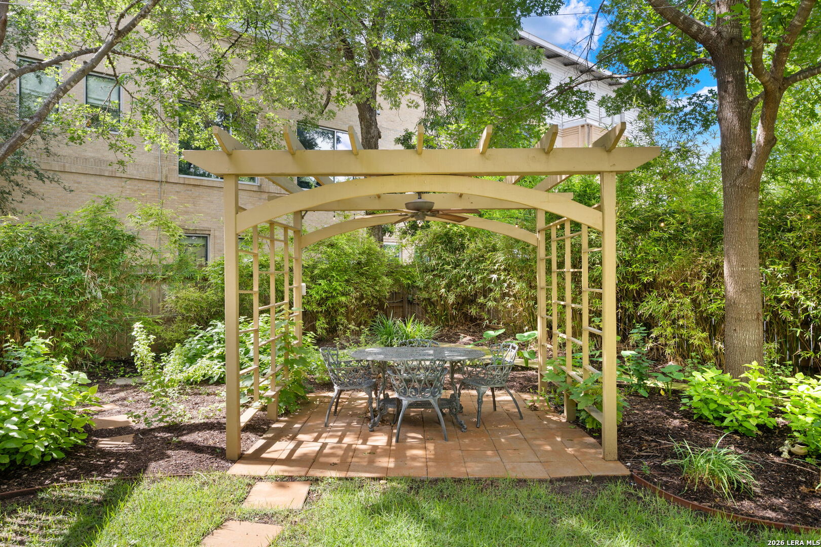 402 Madison, San Antonio, TX 78204 — photo 1
