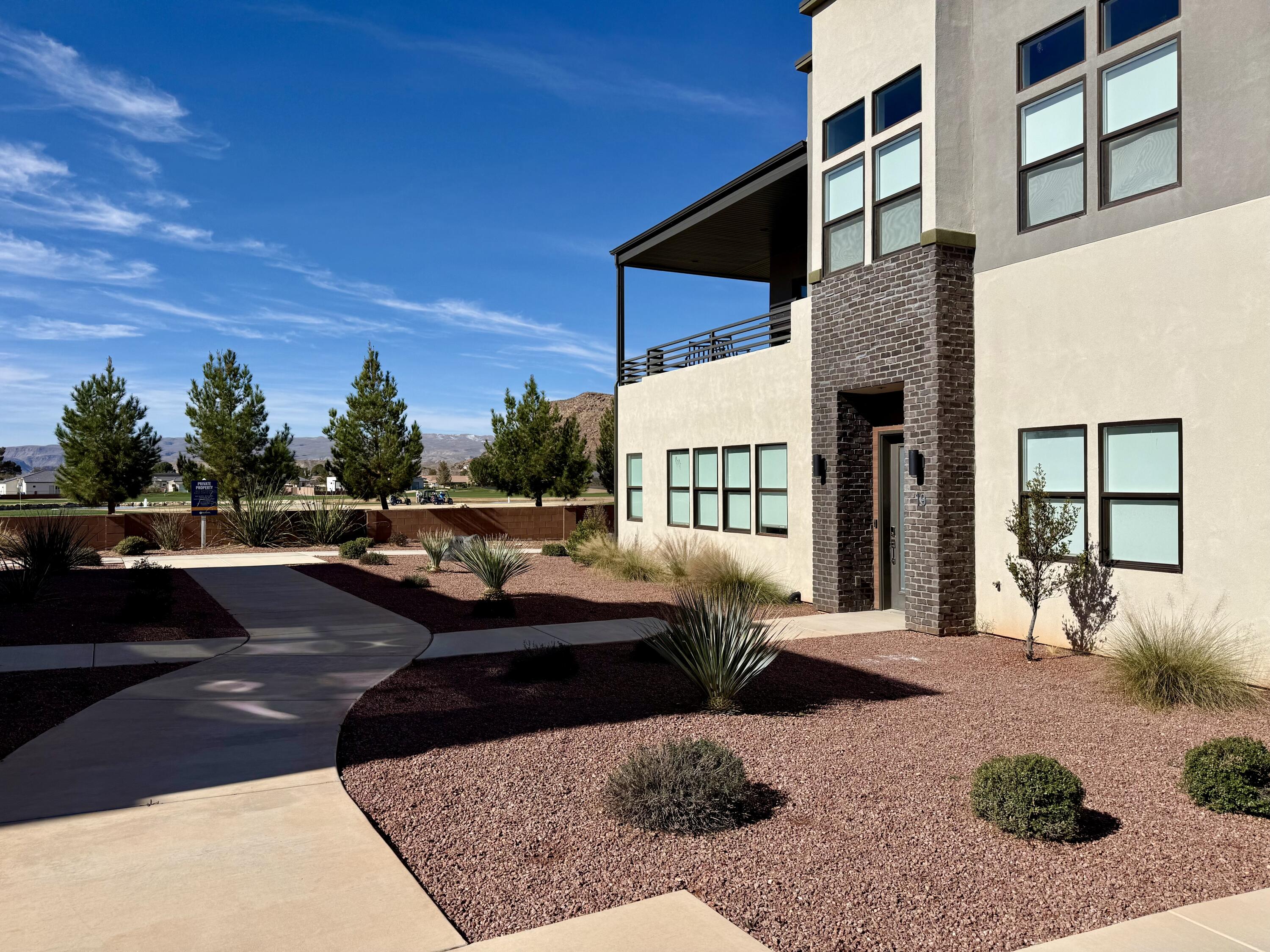 3080 S BLOOMINGTON DR J19, St George, UT 84790 — photo 1