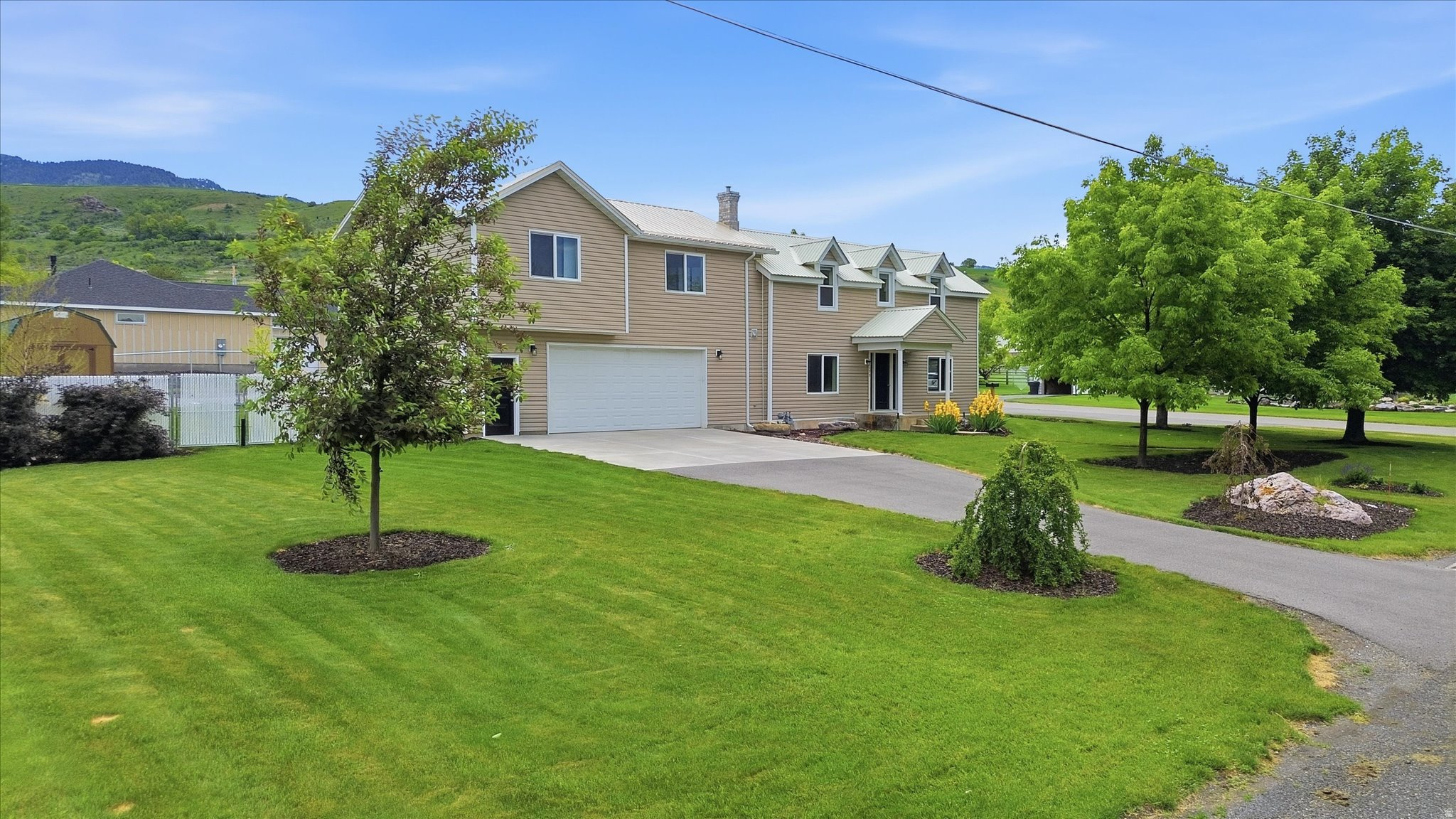 195 S 200 E, Richmond, UT 84333 — photo 1