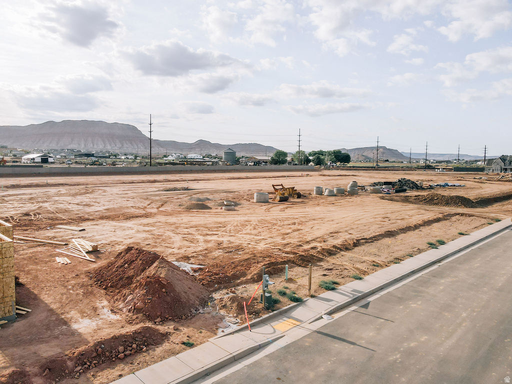 3257 S 465 E, Washington, UT 84780 — photo 1