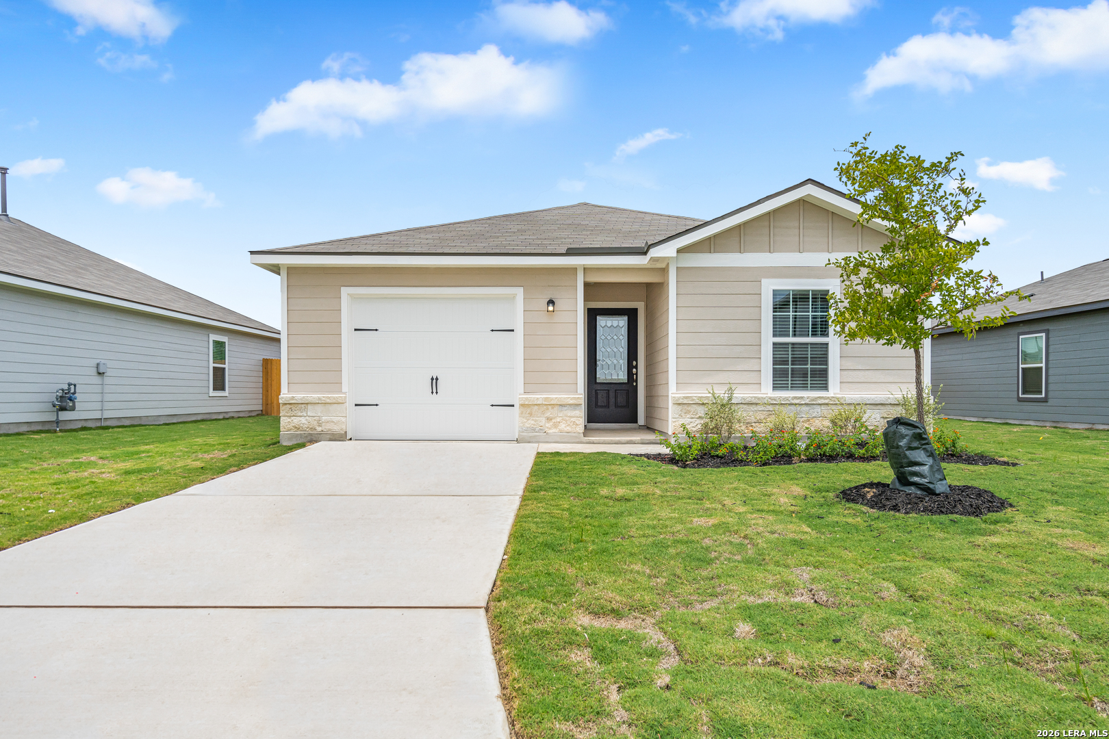 11813 Luckey Villa, San Antonio, TX 78252 — photo 1