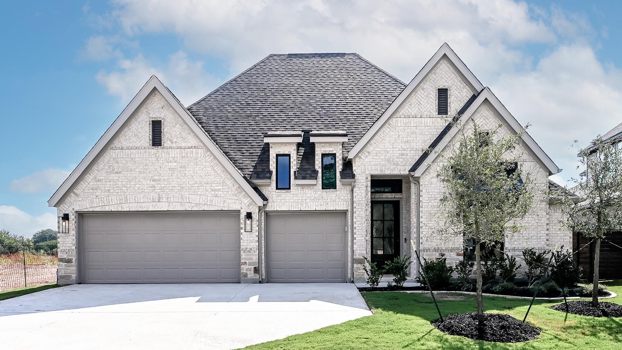 252 Melody Rd, Lockhart, TX 78644 — photo 1