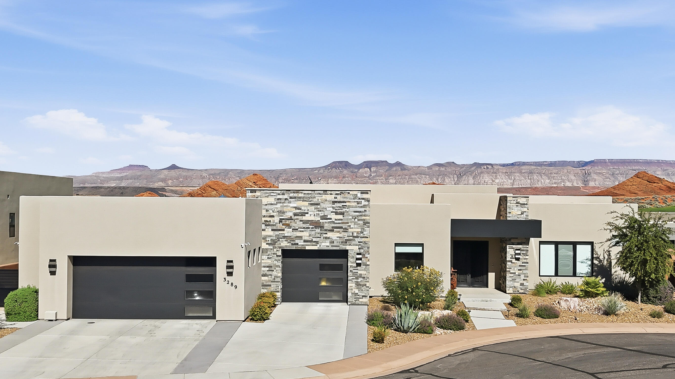 3289 S DRIFTING DUNES LN, Hurricane, UT 84737 — photo 1