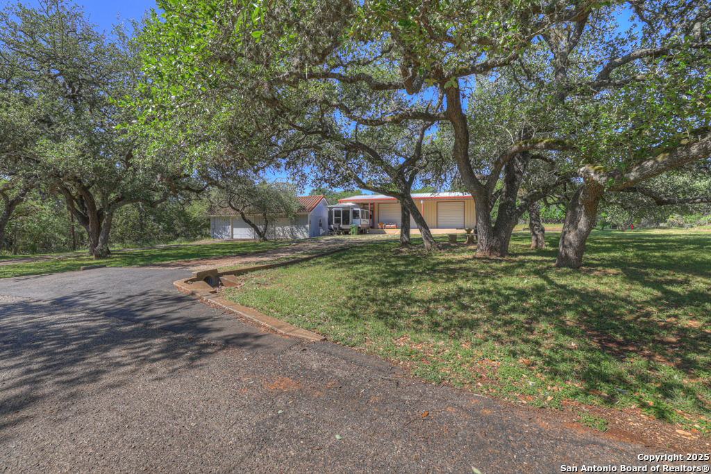830 Palomino Lane, San Marcos, TX 78666 — photo 1