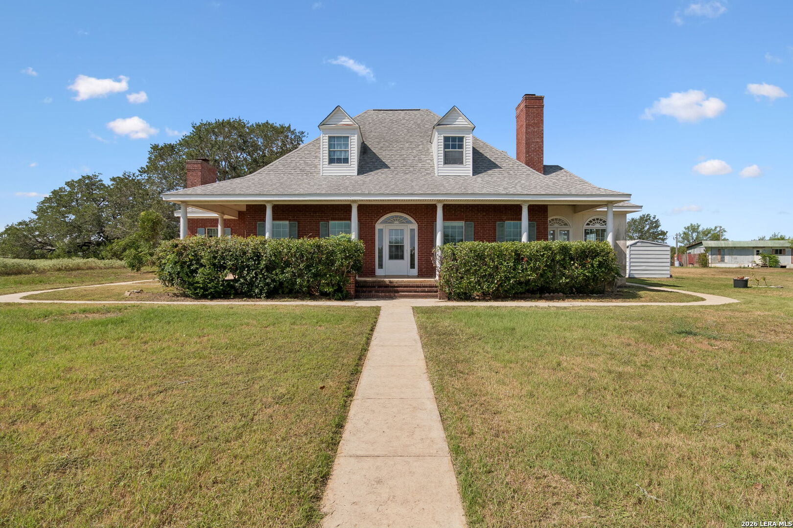 4612 County Road 117, Floresville, TX 78114 — photo 1