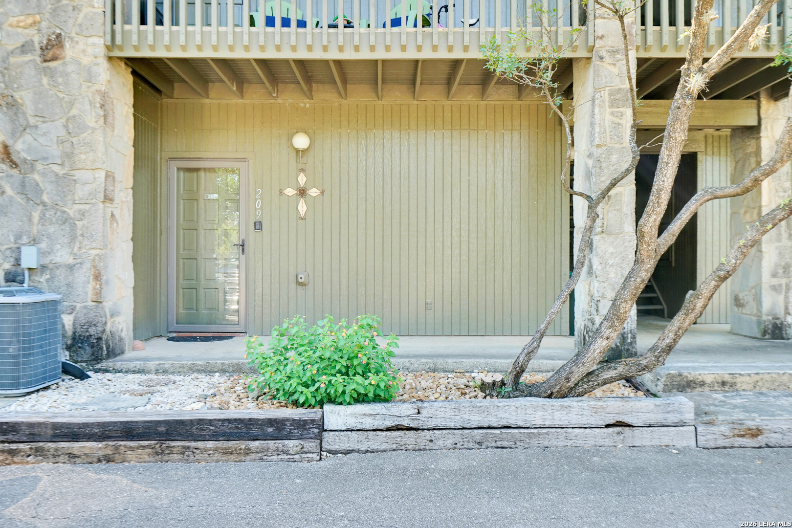 209 T Bar M, New Braunfels, TX 78132 — photo 1