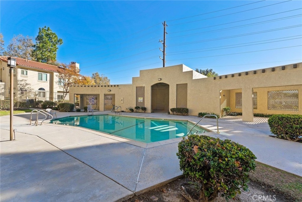 3210 Darby Street 102, Simi Valley, CA 93063 — photo 1