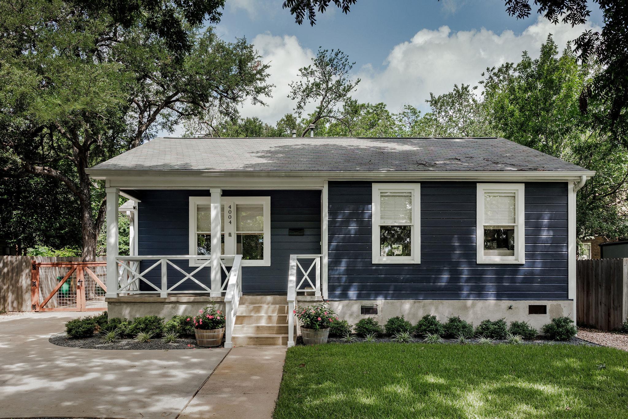4004  Ridgelea Dr, Austin, TX 78731 — photo 1