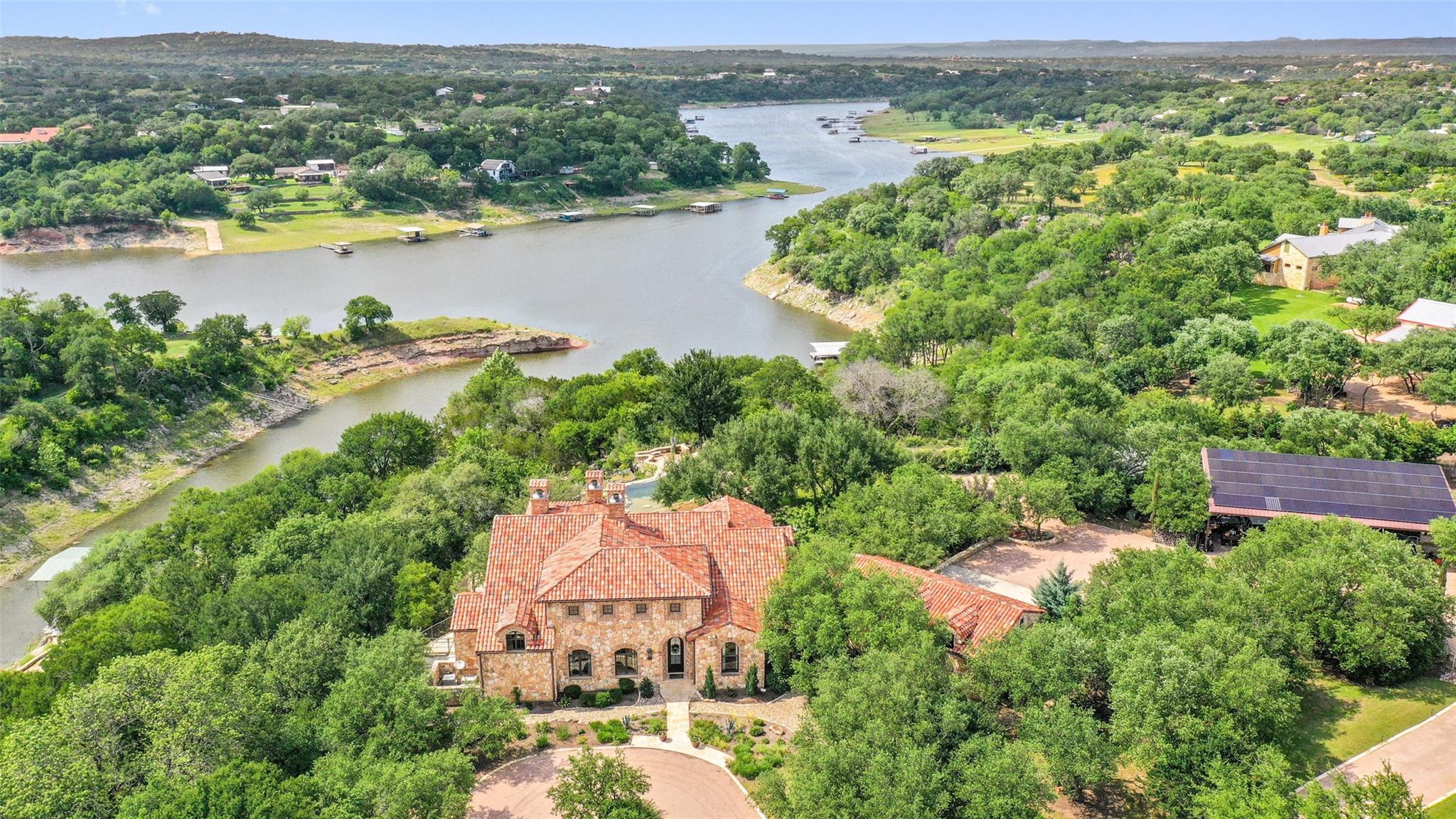 808  Rivercliff Dr, Spicewood, TX 78669 — photo 1
