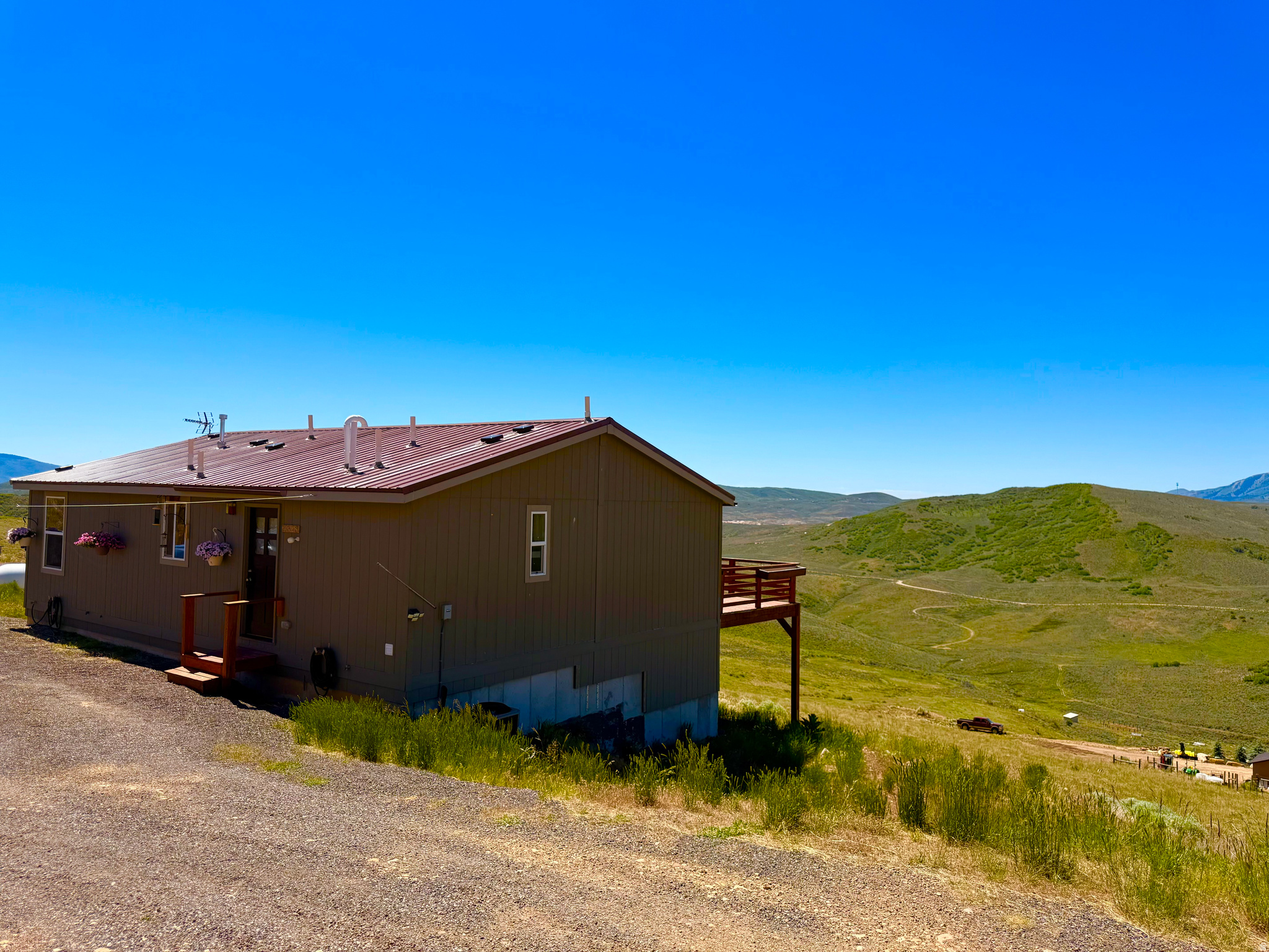 4328  OAKVIEW DR, Coalville, UT 84017 — photo 1