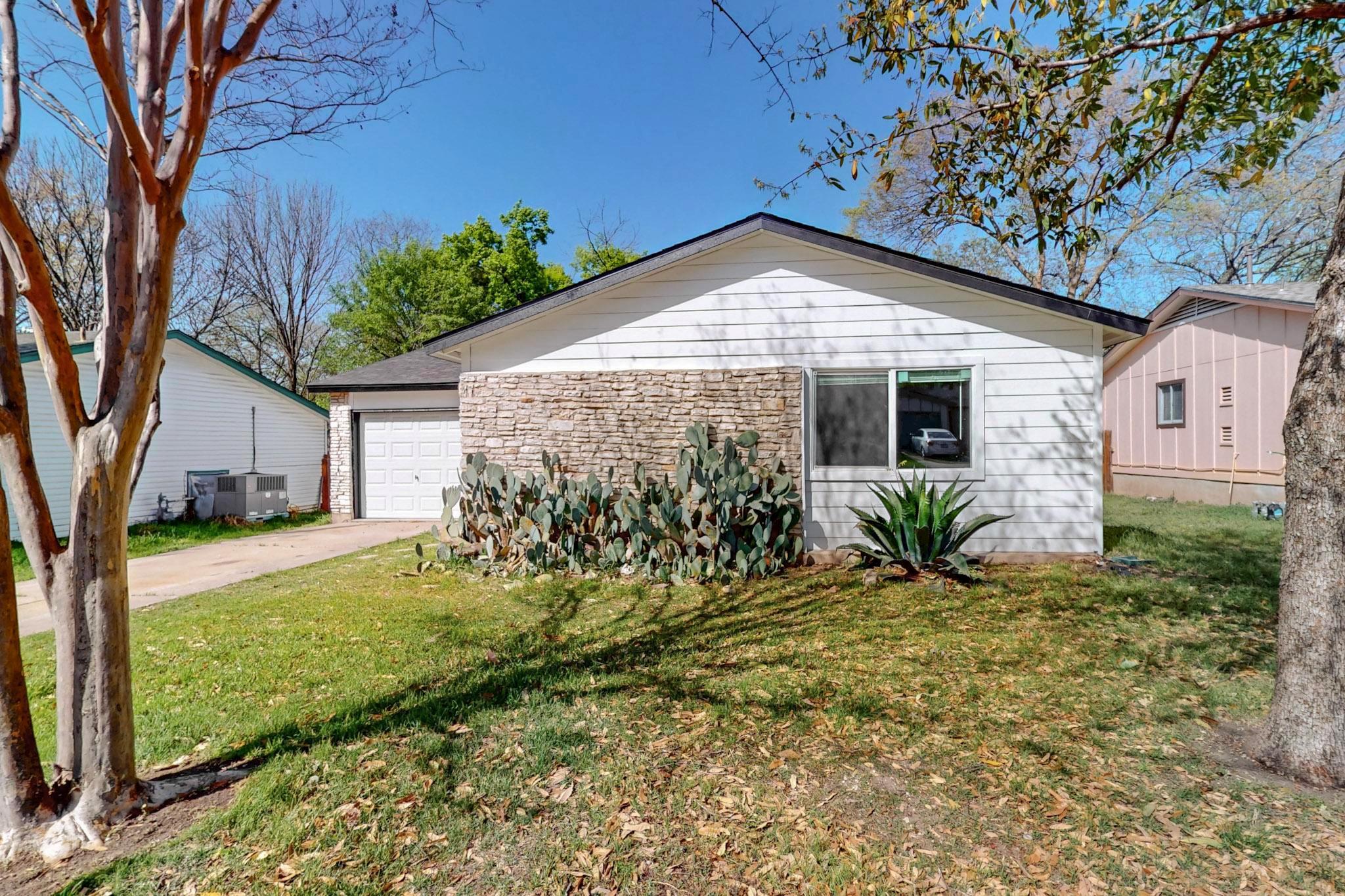 408  Blueberry Hl, Austin, TX 78745 — photo 1