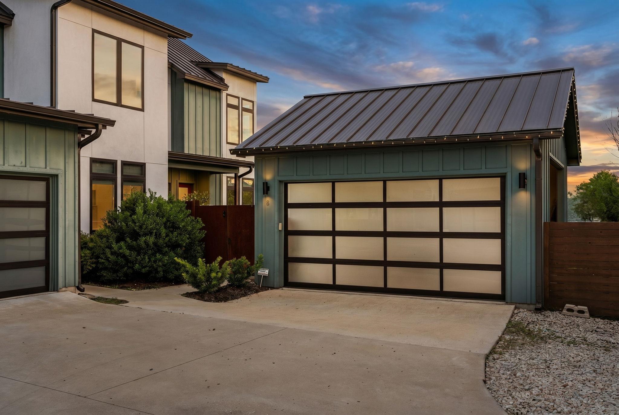 2103  Greenwood Ave  #Building 1, Unit B, Austin, TX 78723 — photo 1