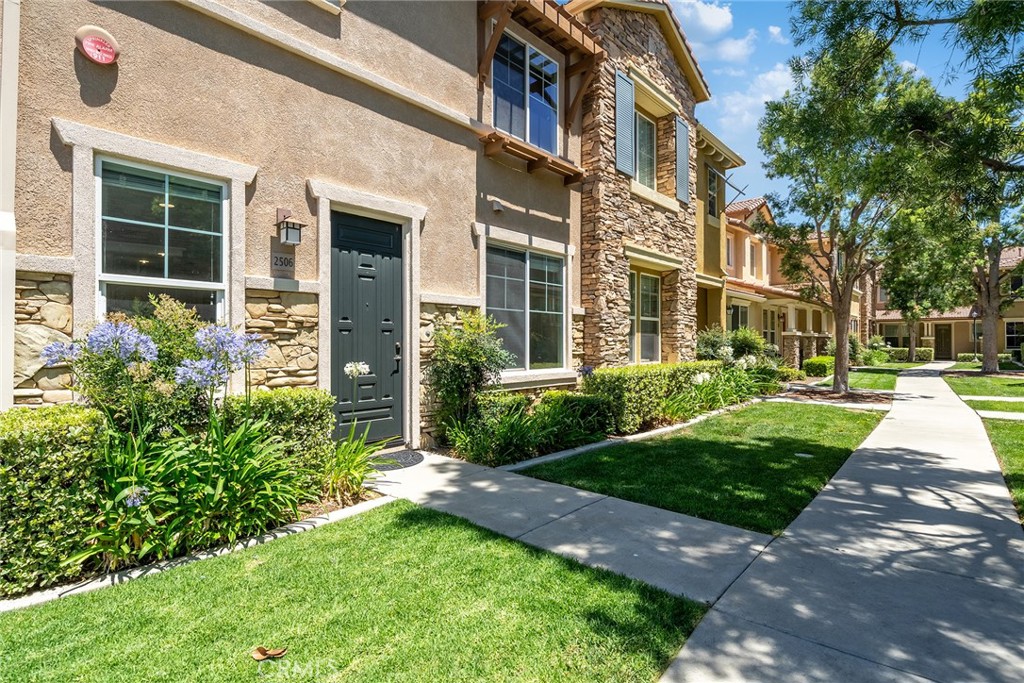 30505 Canyon Hills Road 2506, Lake Elsinore, CA 92532 — photo 1
