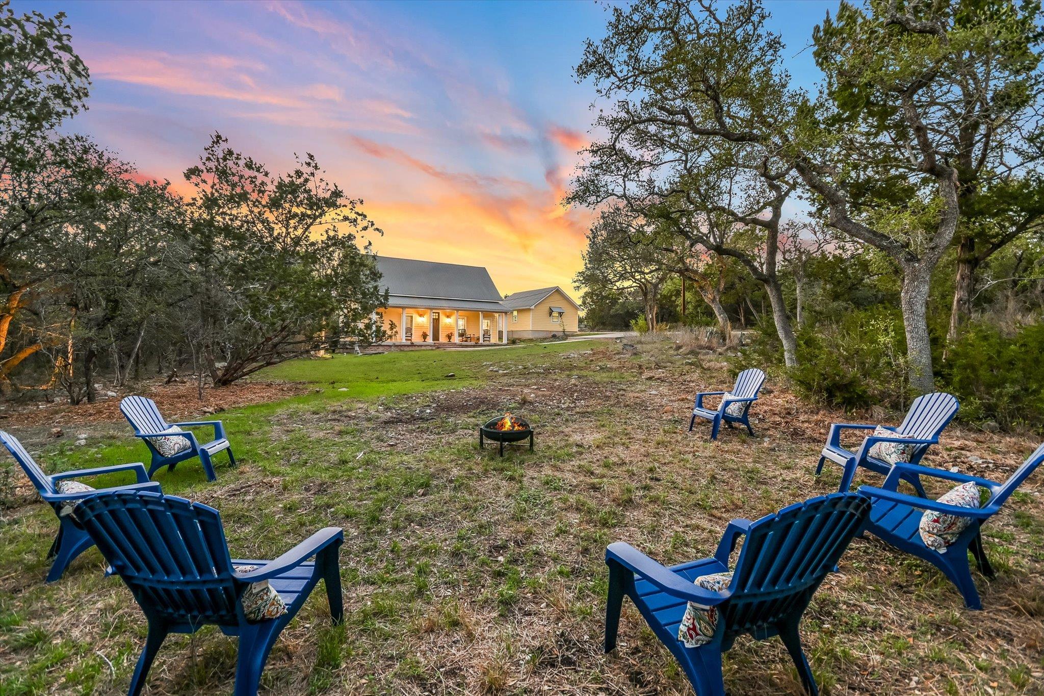 335  Deer Creek Dr, San Marcos, TX 78666 — photo 1