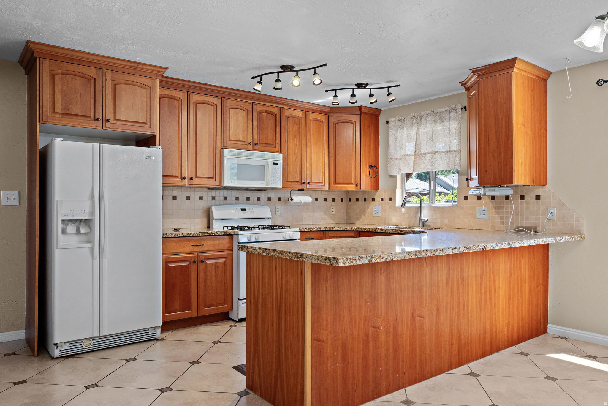 150 N CAVEMAN BLVD, American Fork, UT 84003 — photo 1