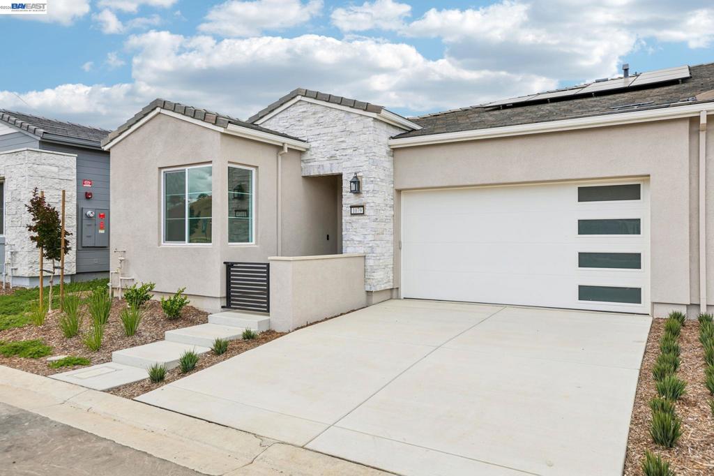 1079 Riverbend Drive, Brentwood, CA 94513 — photo 1