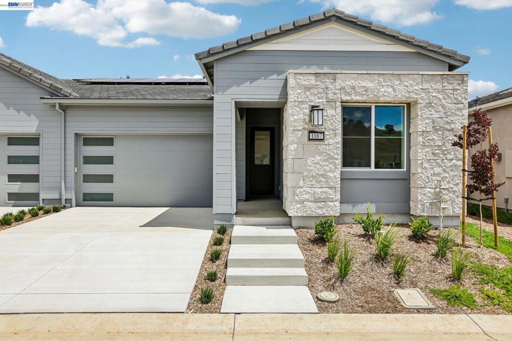 1087 Riverbend Drive, Brentwood, CA 94513 — photo 1