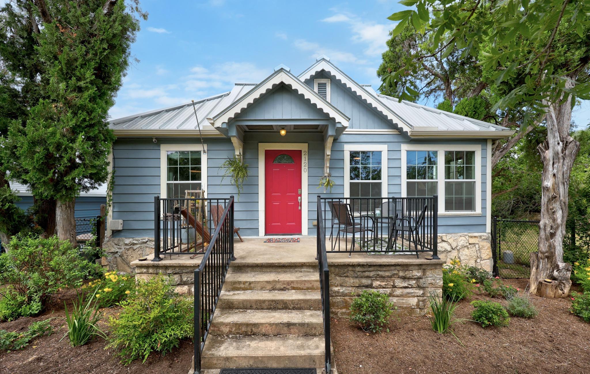 2120 Leander St, Georgetown, TX 78626 — photo 1