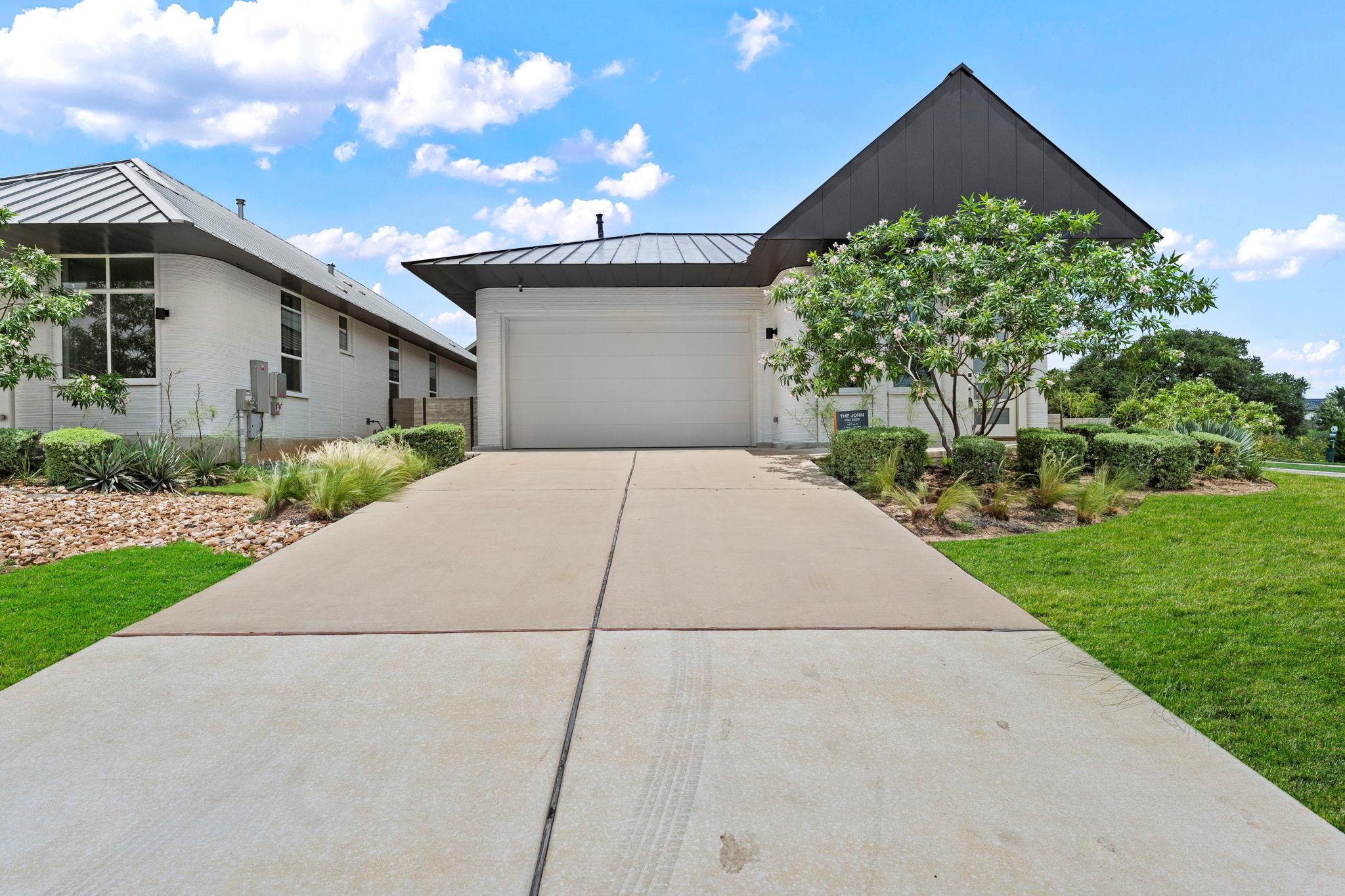 121 Rough Creek, Georgetown, TX 78628 — photo 1