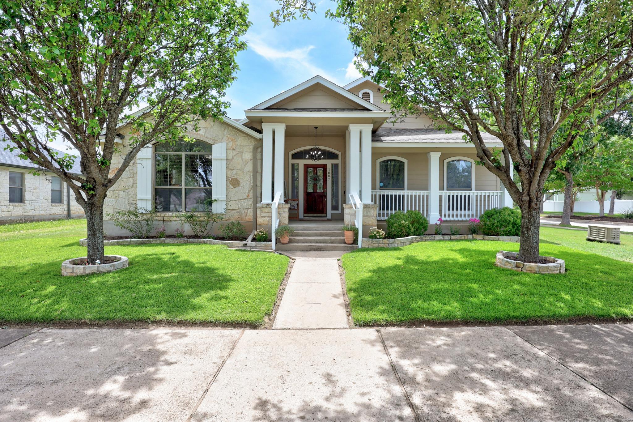 1607 Main, Cedar Park, TX 78613 — photo 1