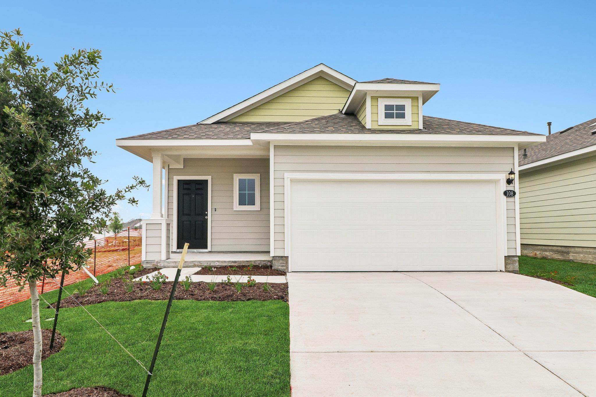 108 Bountiful, Elgin, TX 78621 — photo 1