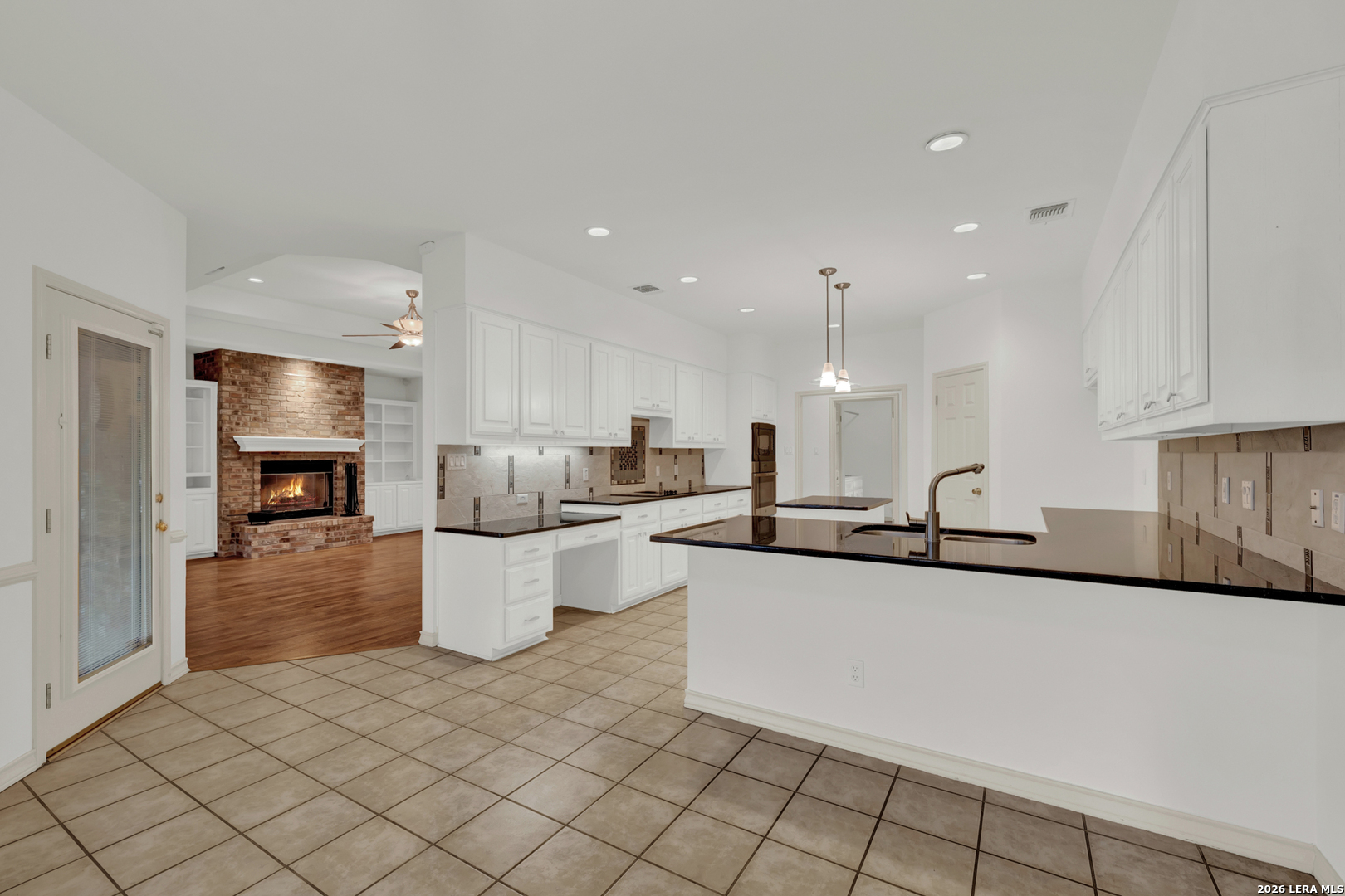 8472 ROLLING ACRES TRL, ,  78015 — photo 1