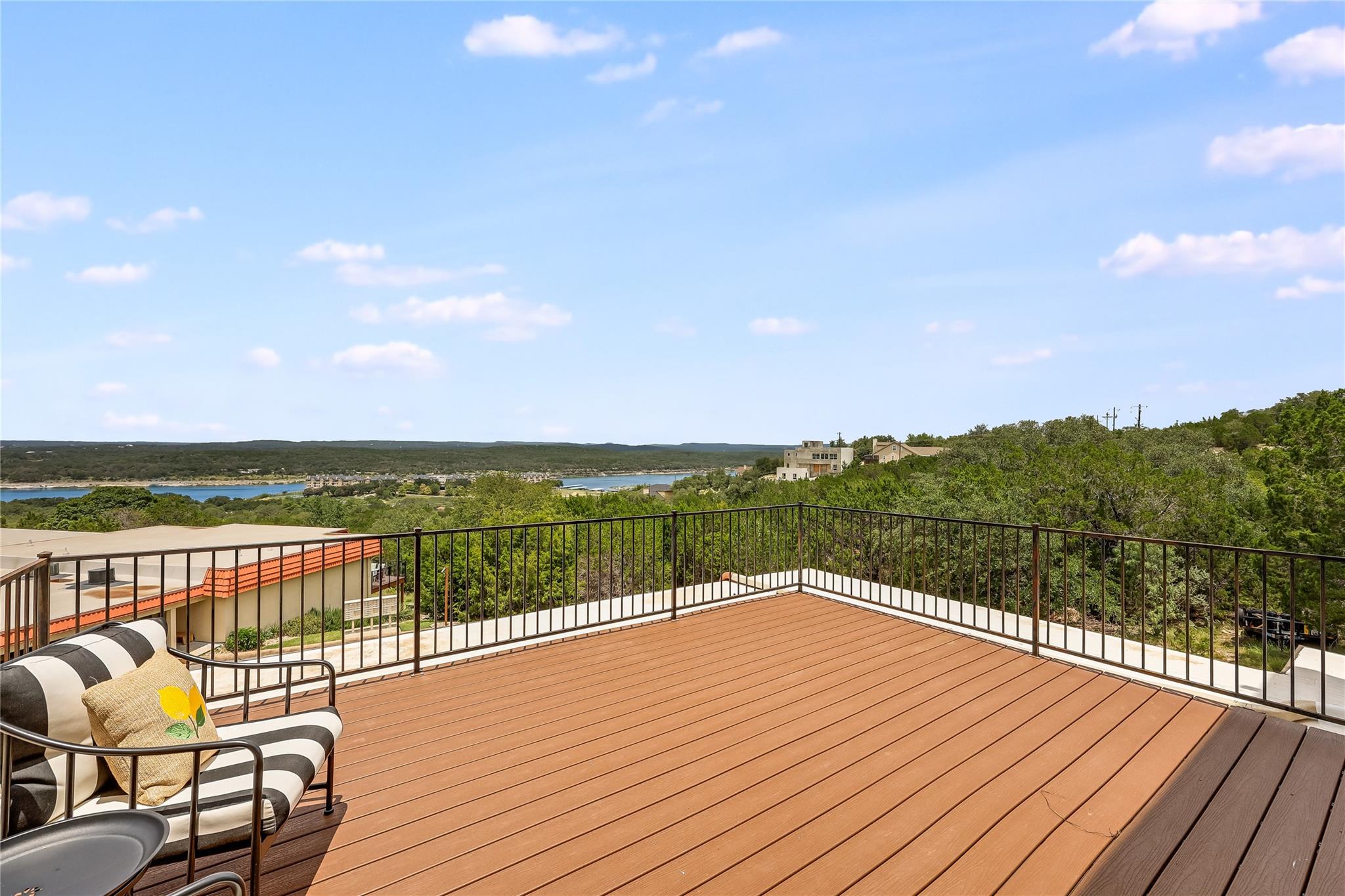 3216 Poe, Lago Vista, TX 78645 — photo 1