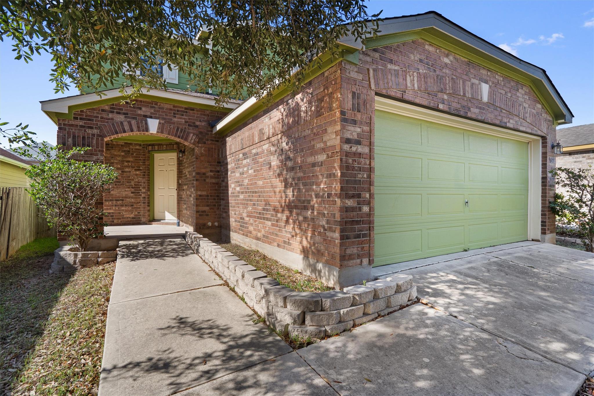 5608 Sunday Silence, Del Valle, TX 78617 — photo 1