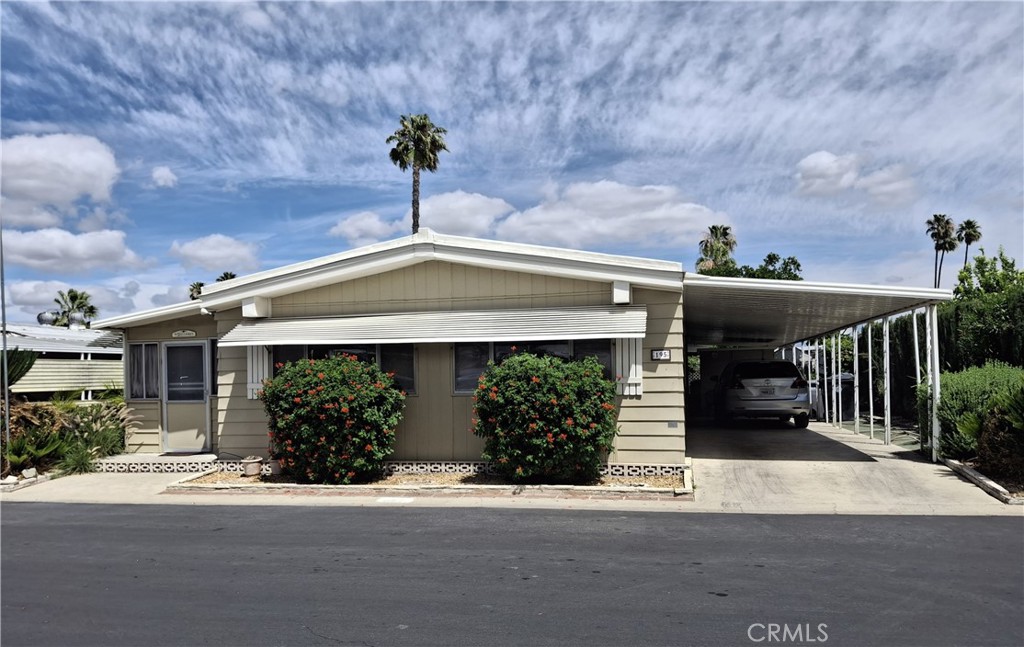 601 N Kirby 195, Hemet, CA 92545 — photo 1