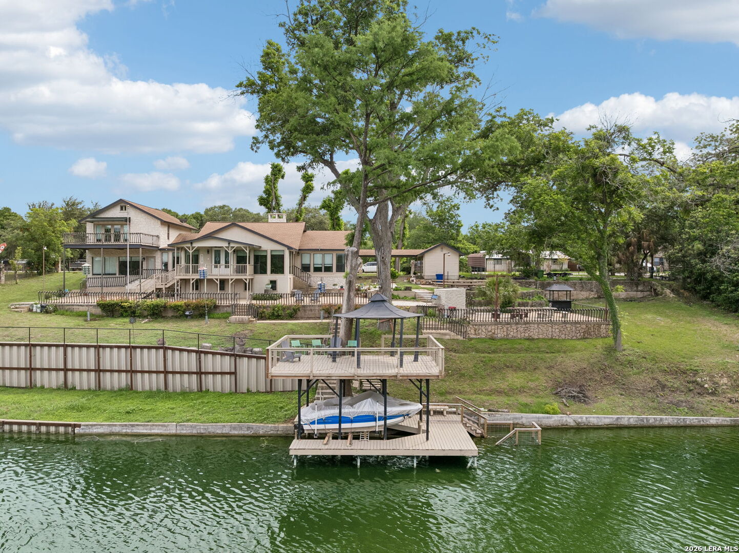 939 Reiley Rd, Seguin, TX 78155 — photo 1