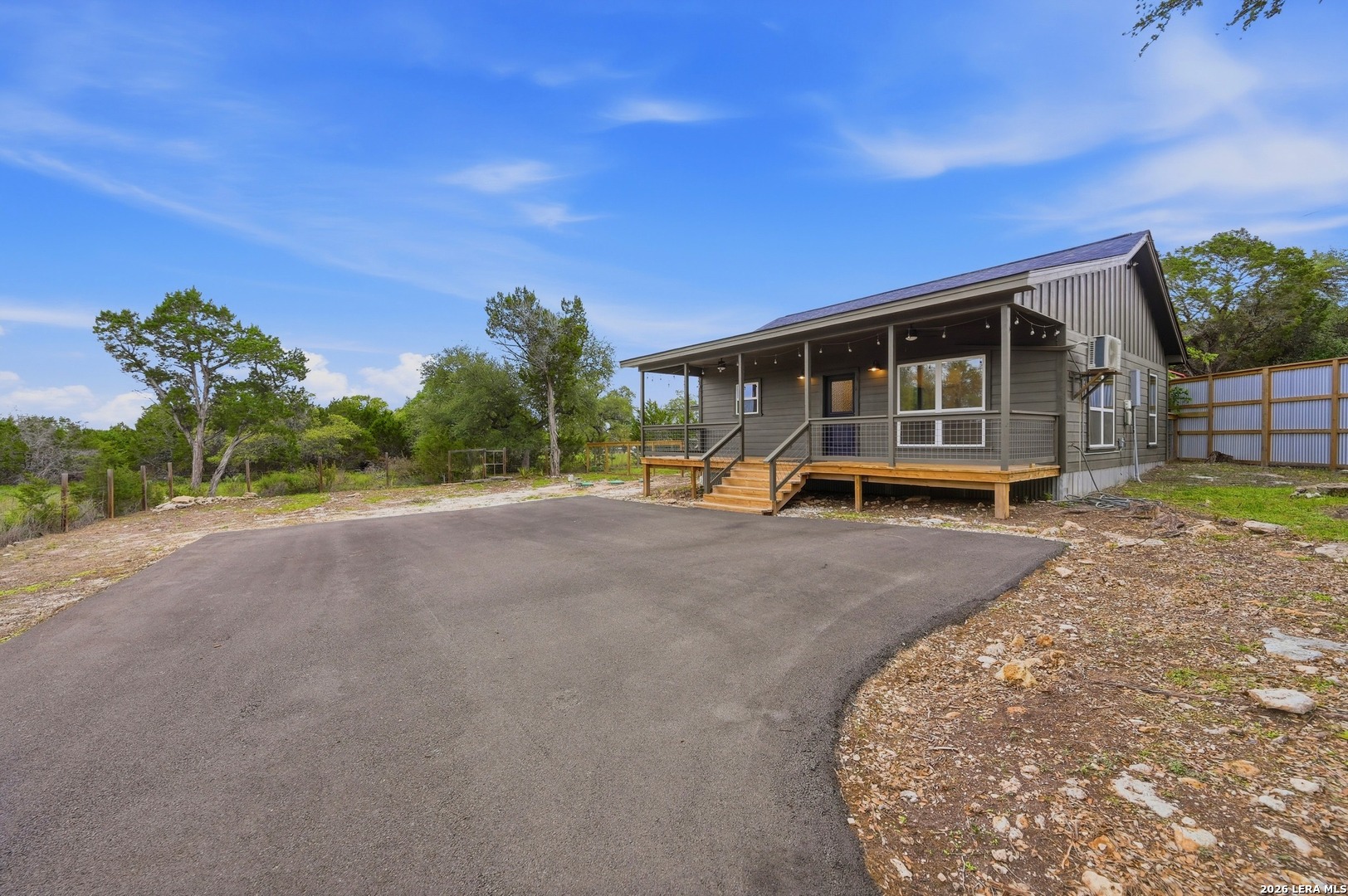 833 CANYON OAKS DR, Canyon Lake, TX 78133 — photo 1