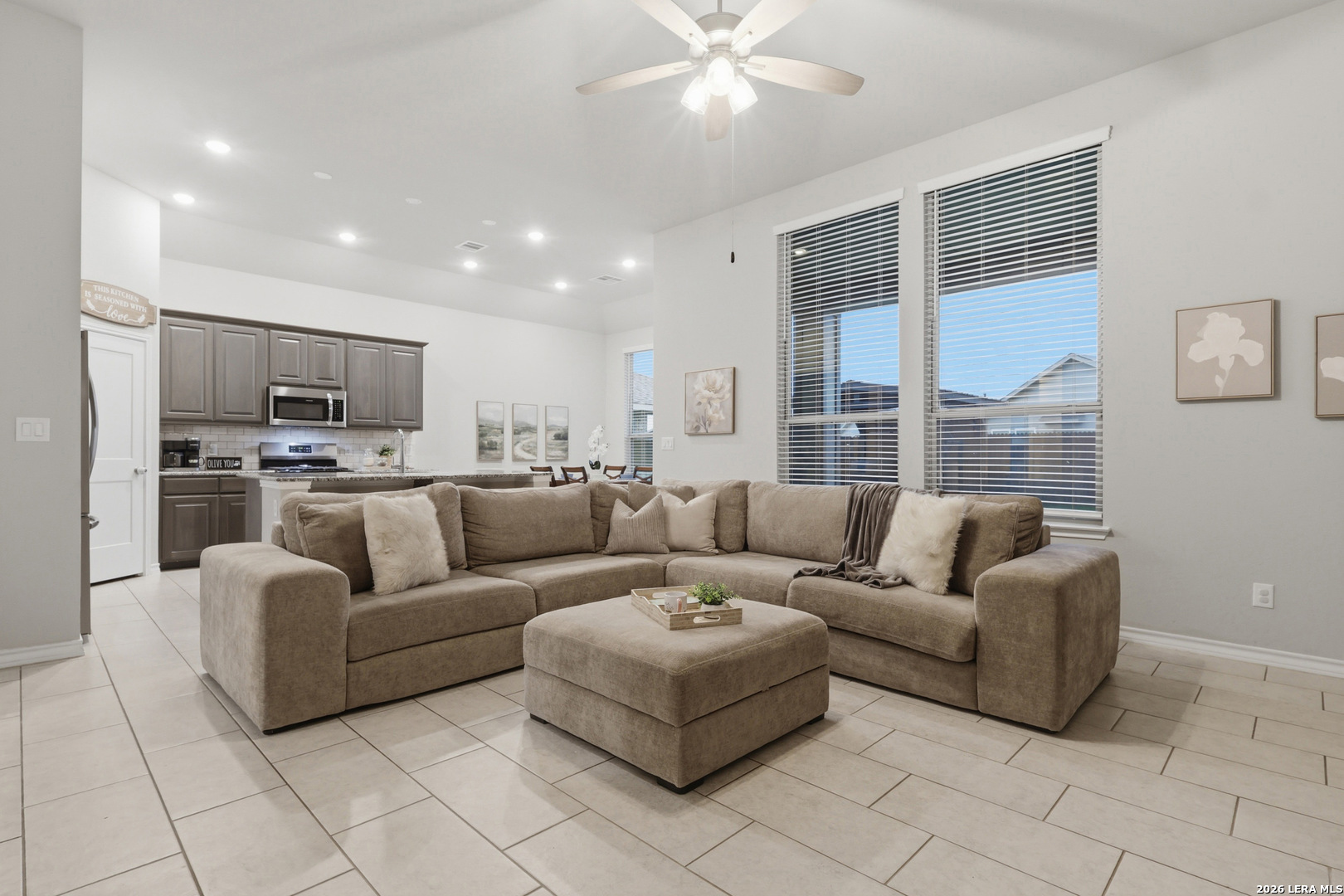 10131 HARR KNL, , 78224 — photo 1