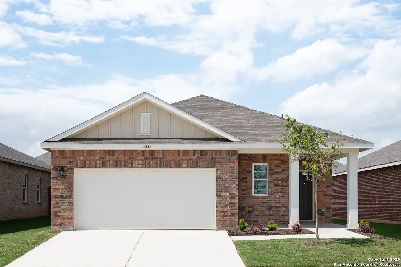 10156 Galineer Glen, Schertz, TX 78154 — photo 1