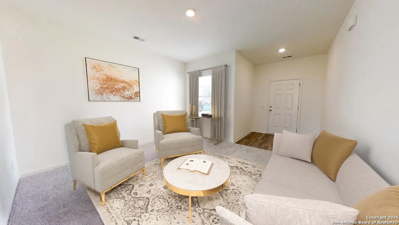145 Peterson Place, ,  78101 — photo 1