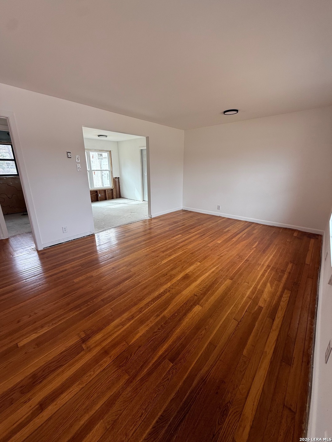 134 Cyril, ,  78218 — photo 1