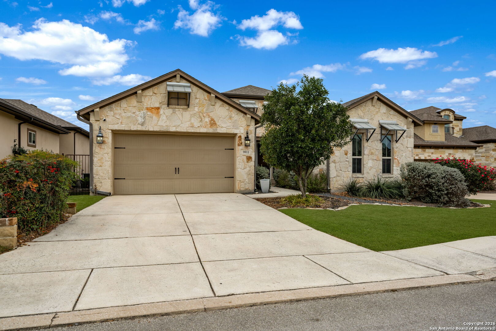 9911 Barefoot, Boerne, TX 78006 — photo 1