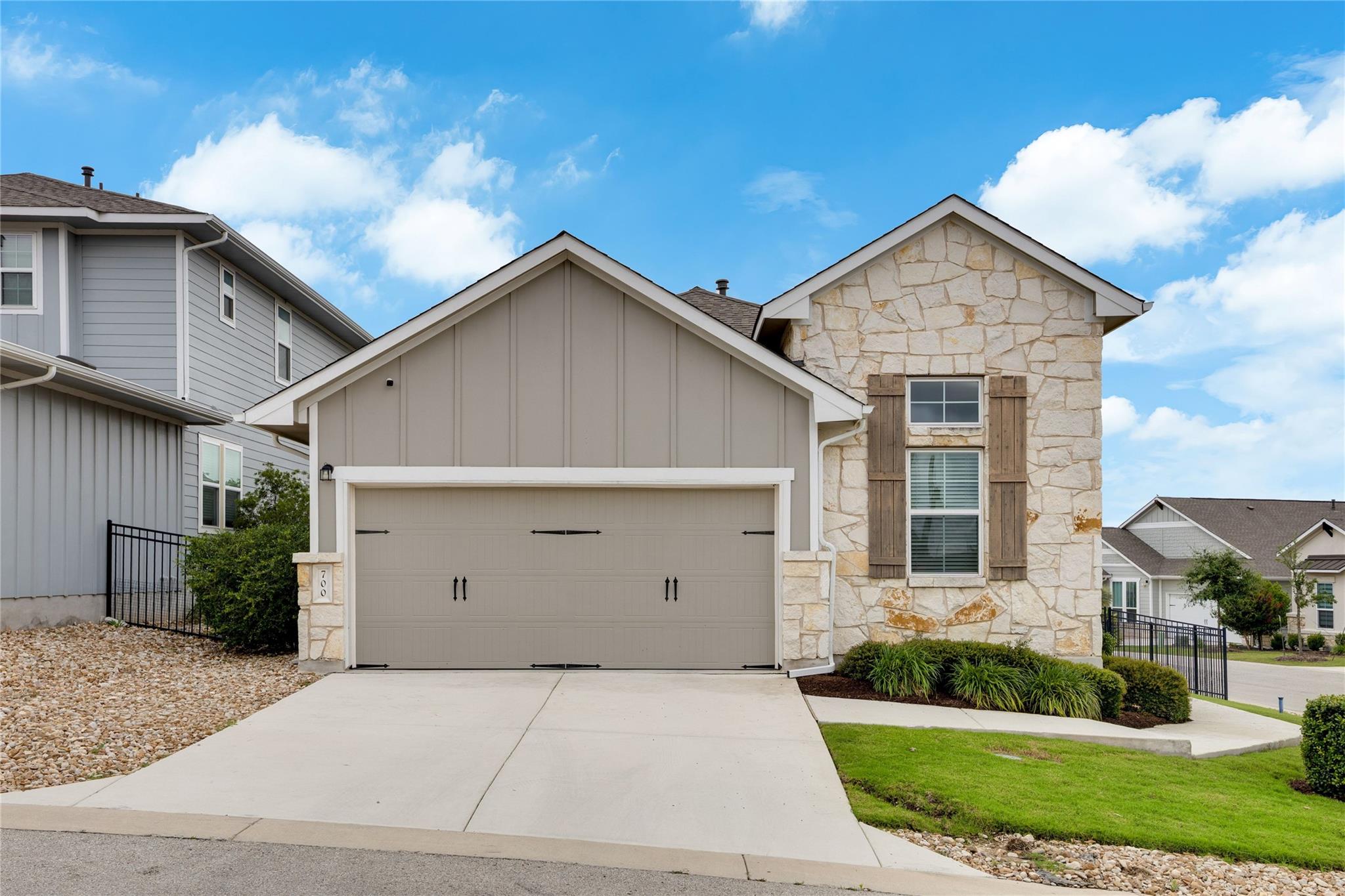 700  Affazia Ln  #C, Georgetown, TX 78628 — photo 1