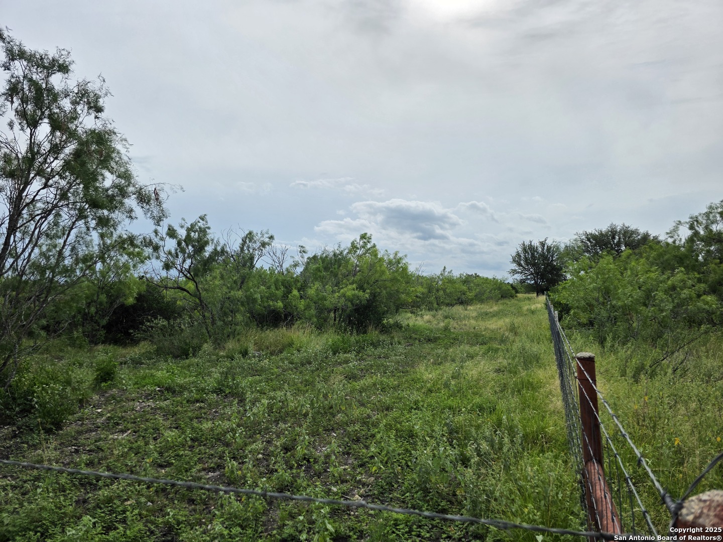 000 CR 312, ,  78850 — photo 1