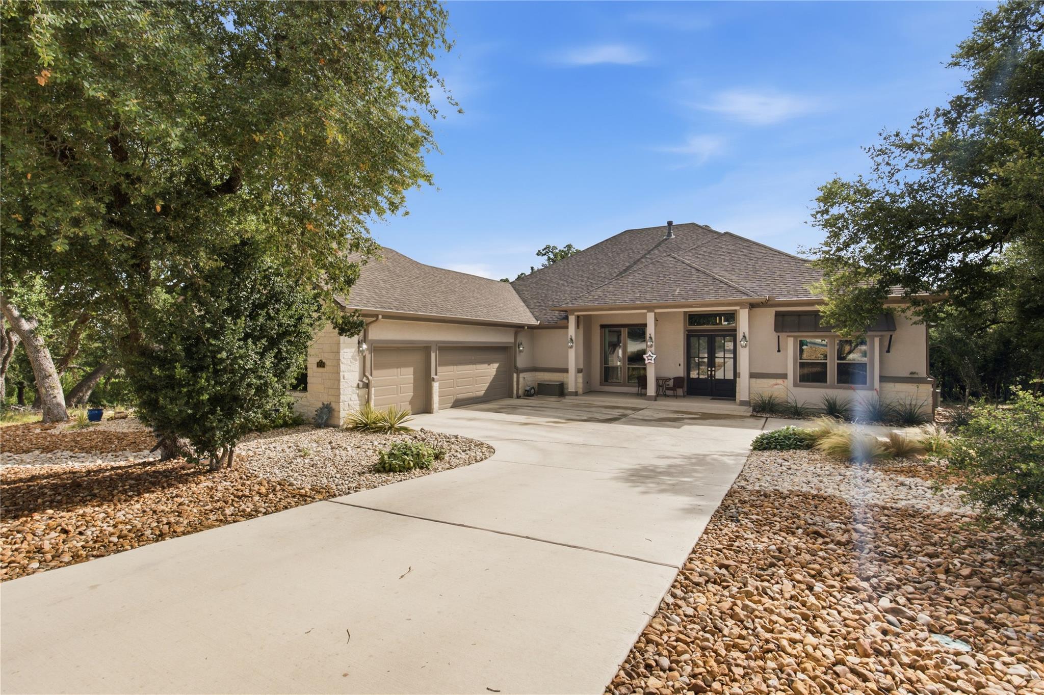 1218 Game Trl, New Braunfels, TX 78132 — photo 1