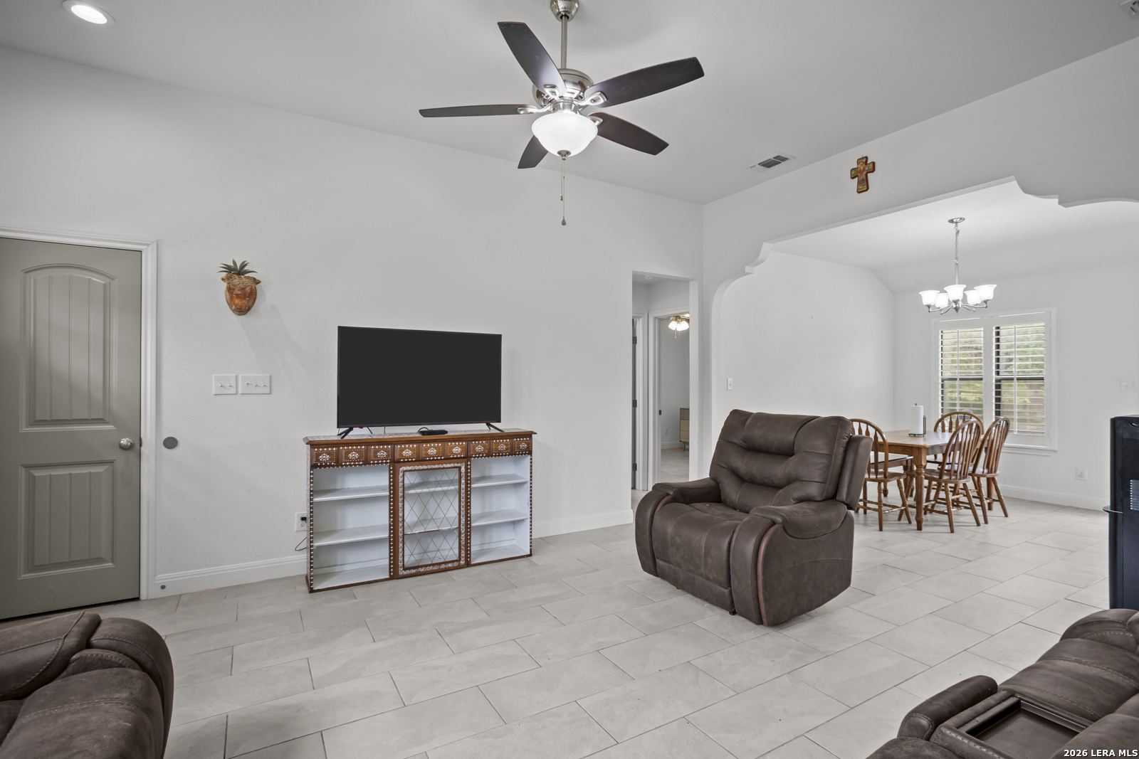 1214 Libold, ,  78016 — photo 1