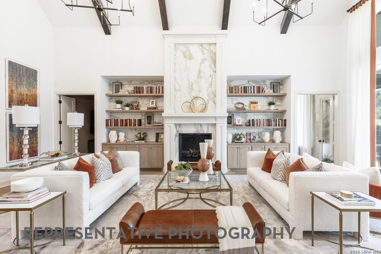 121 Possumhaw Lane, ,  78666 — photo 1