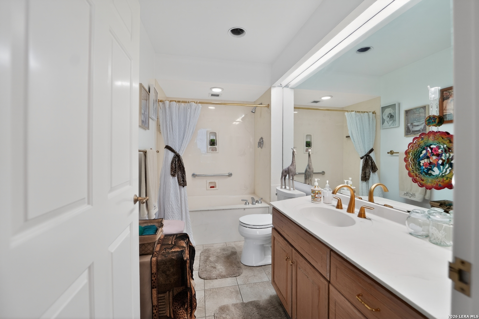 1 TOWERS PARK LN, ,  78209 — photo 1