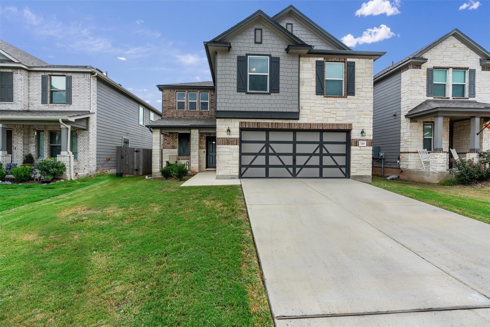 720 Bailey Park, Jarrell, TX 76537 — photo 1