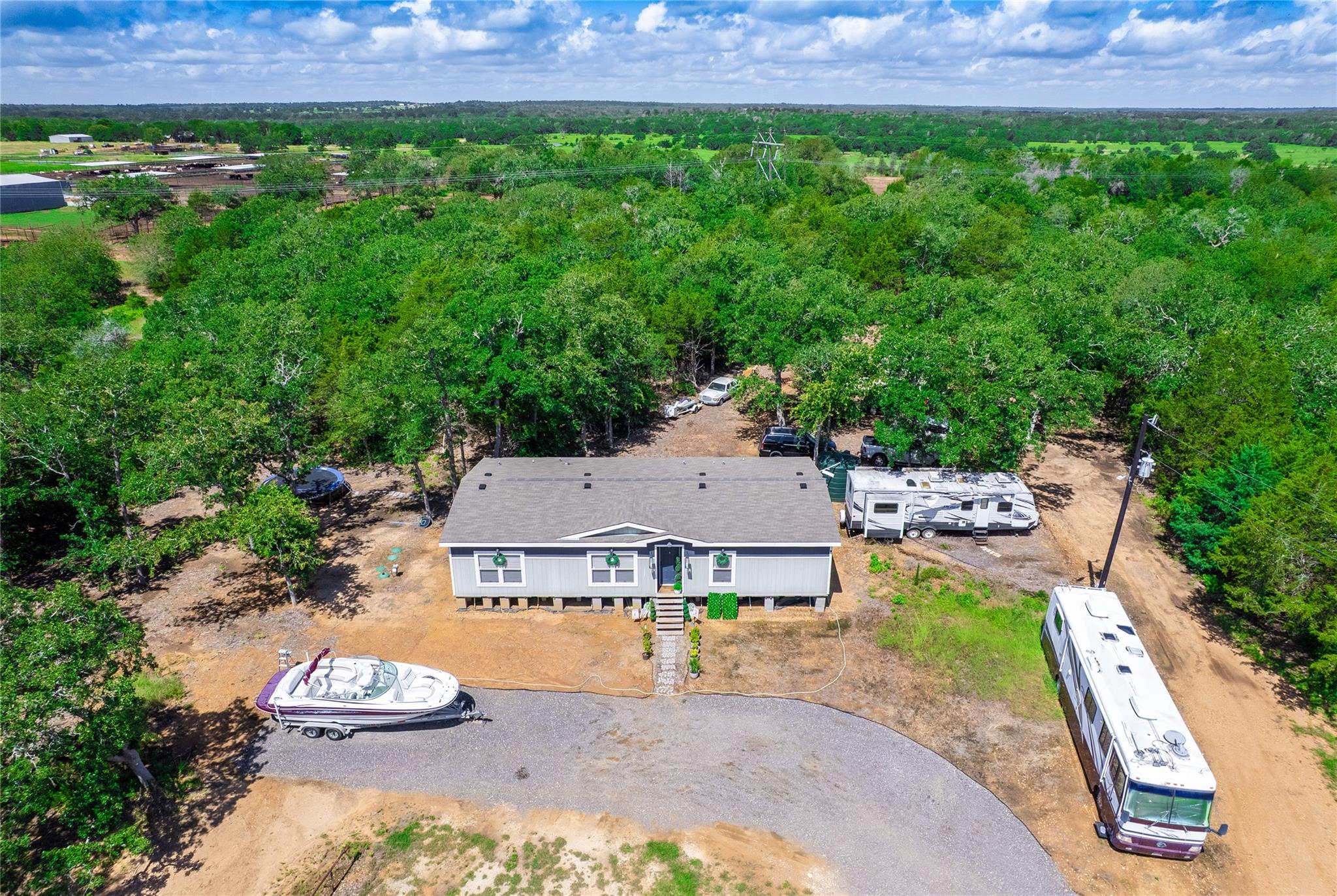 1686 FM 2104, Paige, TX 78659 — photo 1