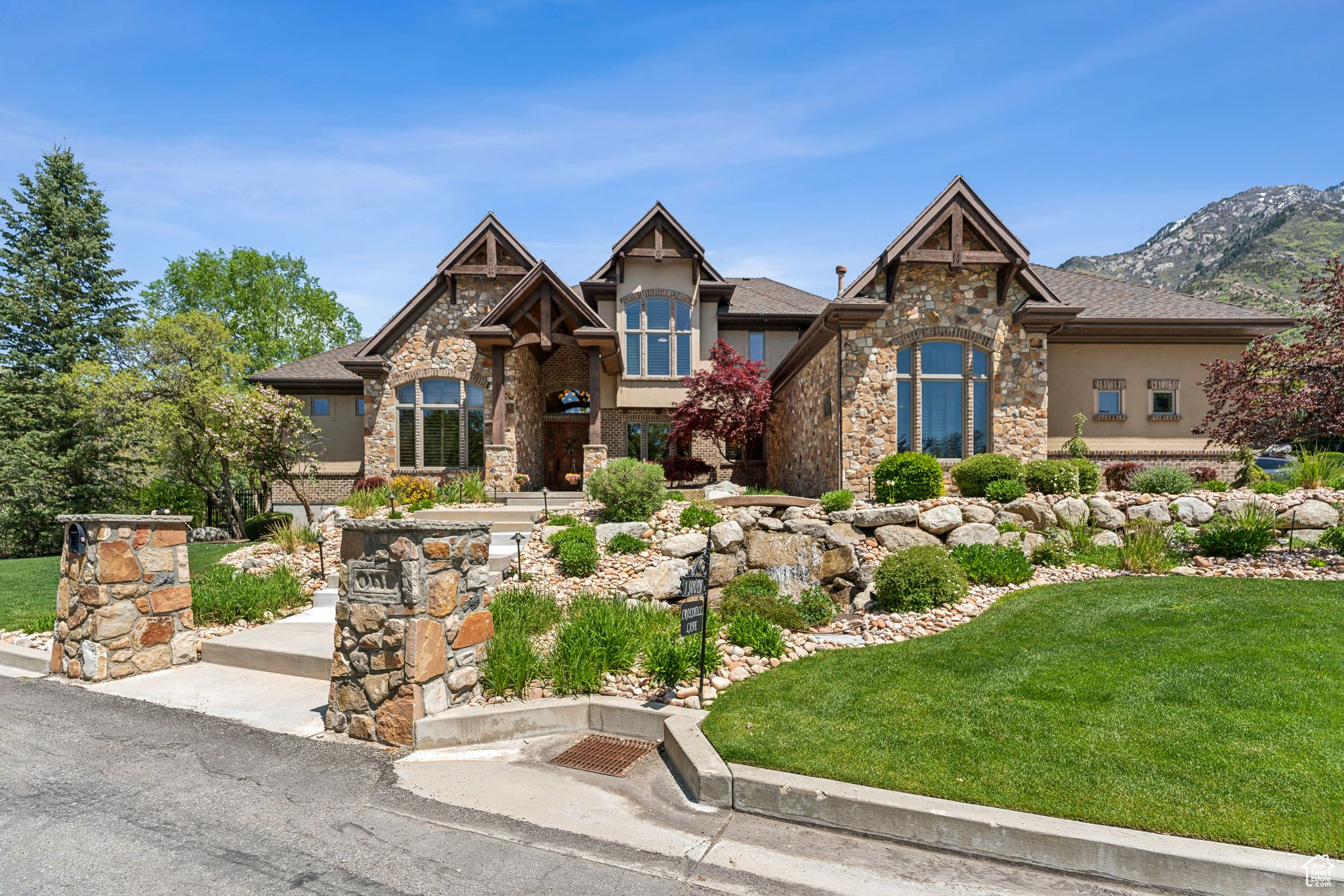 1 S CROSSHILL LN, Sandy, UT 84092 — photo 1