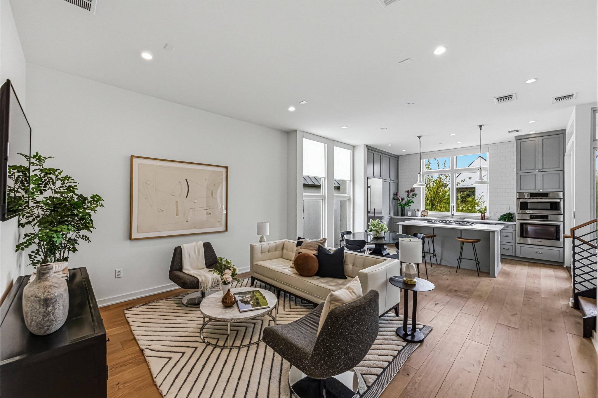2512 Watkins, Austin, TX 78746 — photo 1