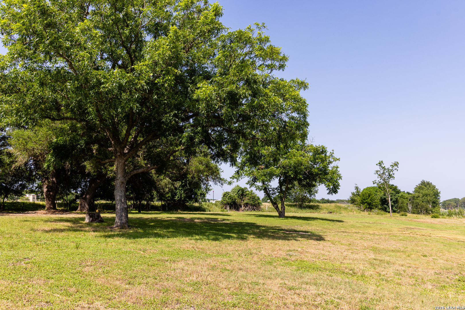 129 Old Ingram Loop, ,  78025 — photo 1